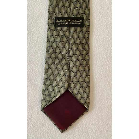 ZYLOS GOLD George Machado Men's 100% Silk Tie Geometric Design Made in the USA - Picture 2 of 5
